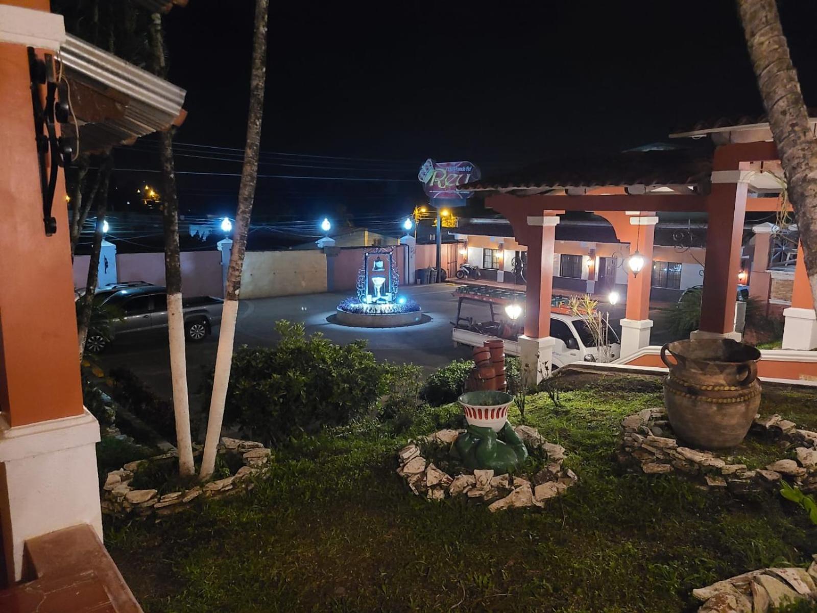 Hotel Posada Del Rey ซานตาครูซ เด โยโฮอา ภายนอก รูปภาพ